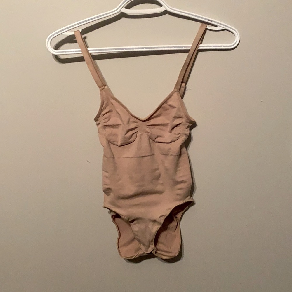 Skims shapewear